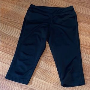 Black women’s champion leggings